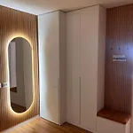 Lux Retreat *