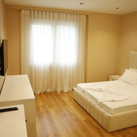 Lux Retreat Apartment Durres