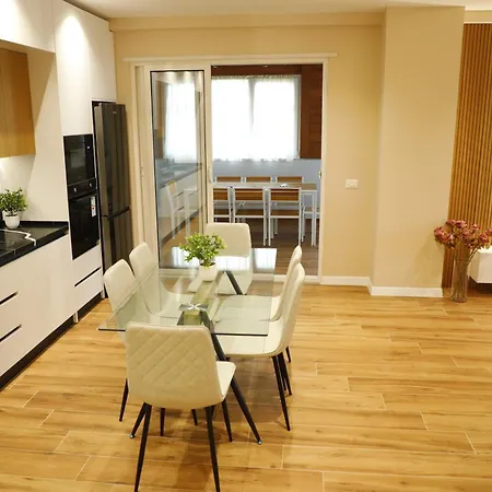 Lux Retreat Apartment *