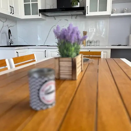 Апартаменты Lux Retreat