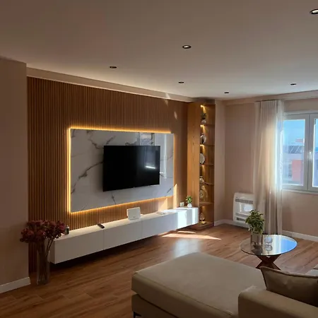 Lux Retreat Апартаменты