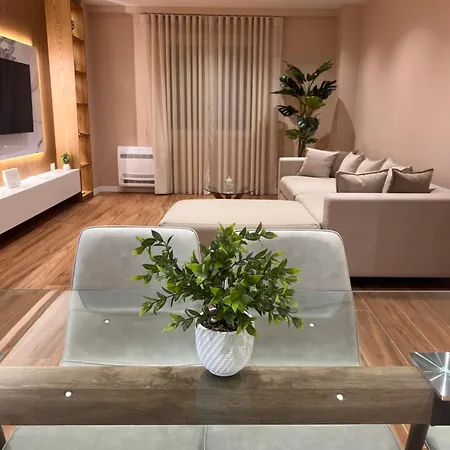 Lux Retreat Дуррес