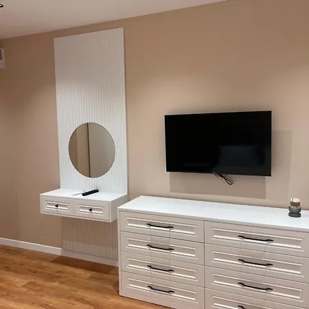 Lux Retreat Apartment Durres