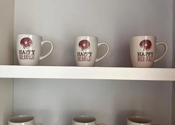 Lux Retreat アパート ドゥラス